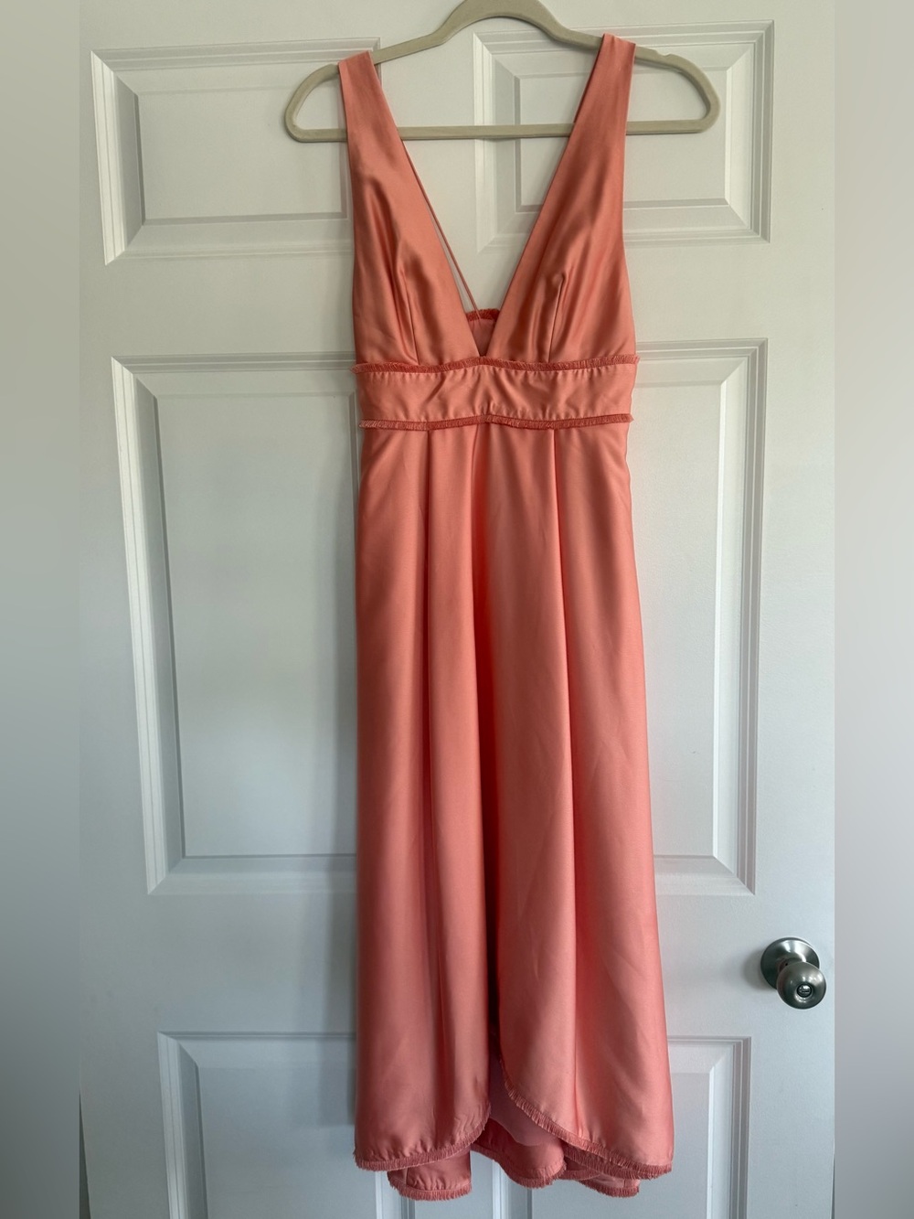 TALULAH La Maison Coral Pink Satin V-Neck Midi Dress XS